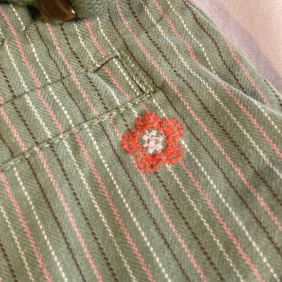 Oshkosh bgosh 2pc skort set . Jacket size 6 and skirt size 5 - Picture 8 of 15